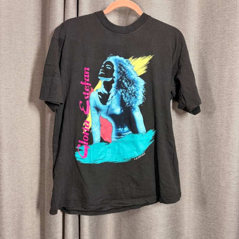 Gloria Estefan T-Shirt Adult L Black Good 1991 Into The Light Tour Vintage